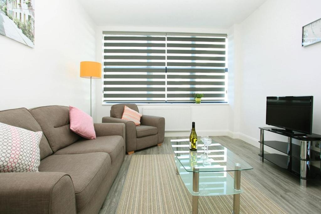 Sapphire House Apartments Telford Ngoại thất bức ảnh