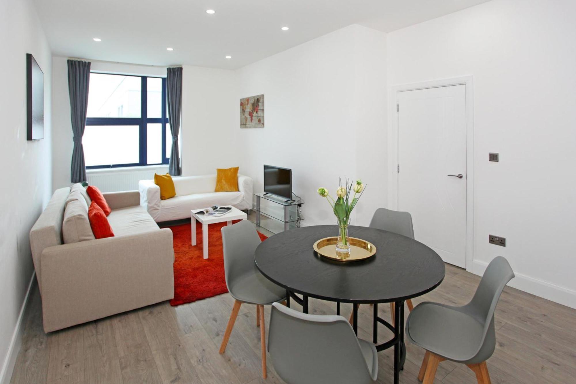 Sapphire House Apartments Telford Ngoại thất bức ảnh
