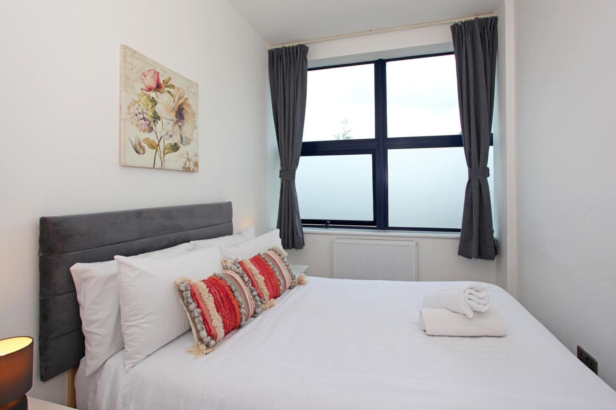 Sapphire House Apartments Telford Ngoại thất bức ảnh