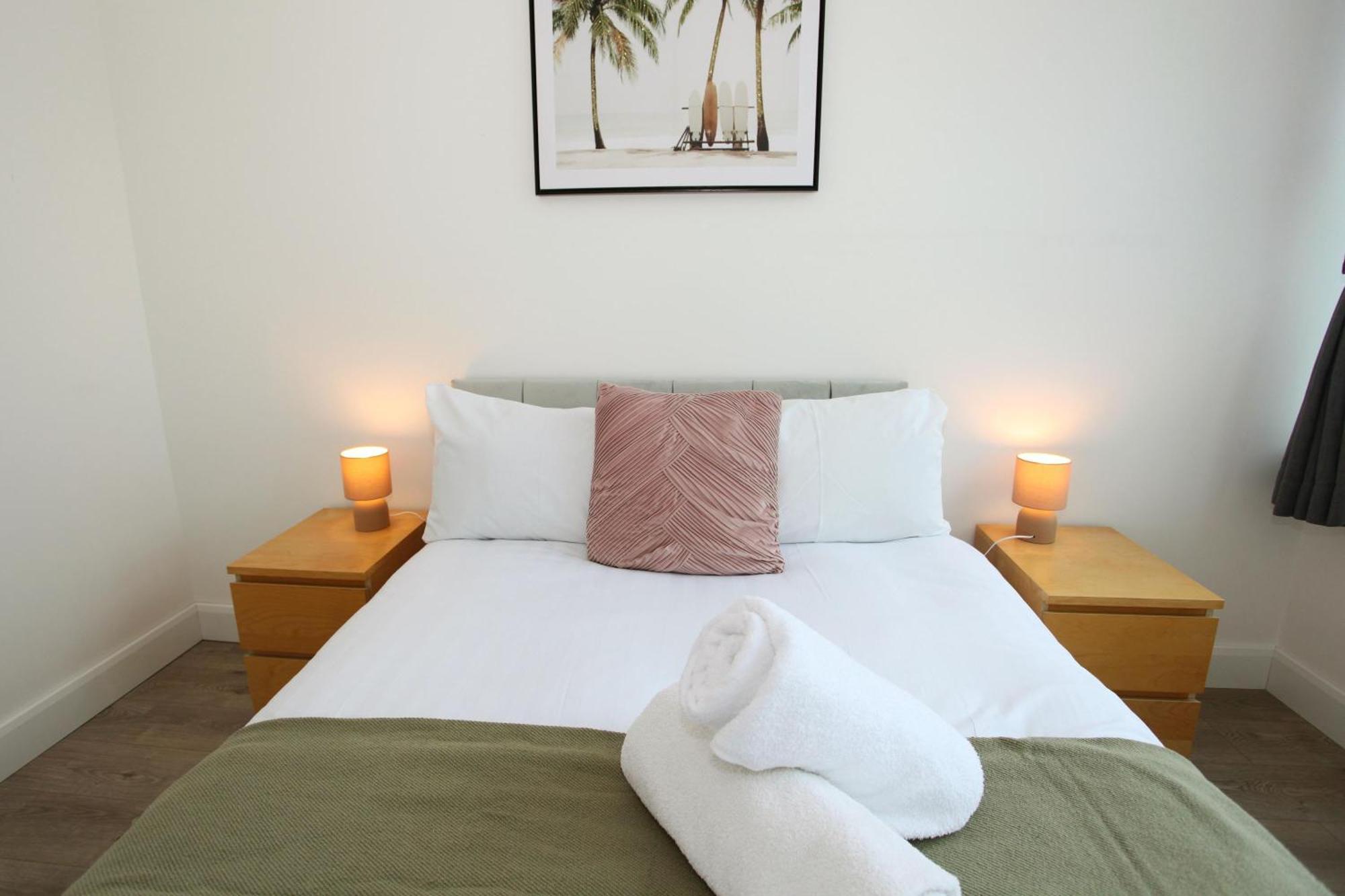 Sapphire House Apartments Telford Ngoại thất bức ảnh
